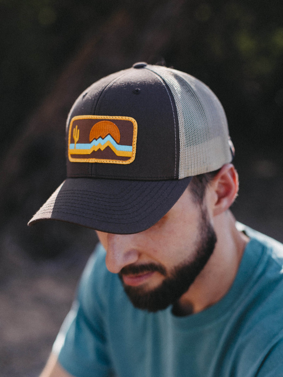 Retrozona Curved Brim Trucker - Brown/Khaki – Iconic Arizona