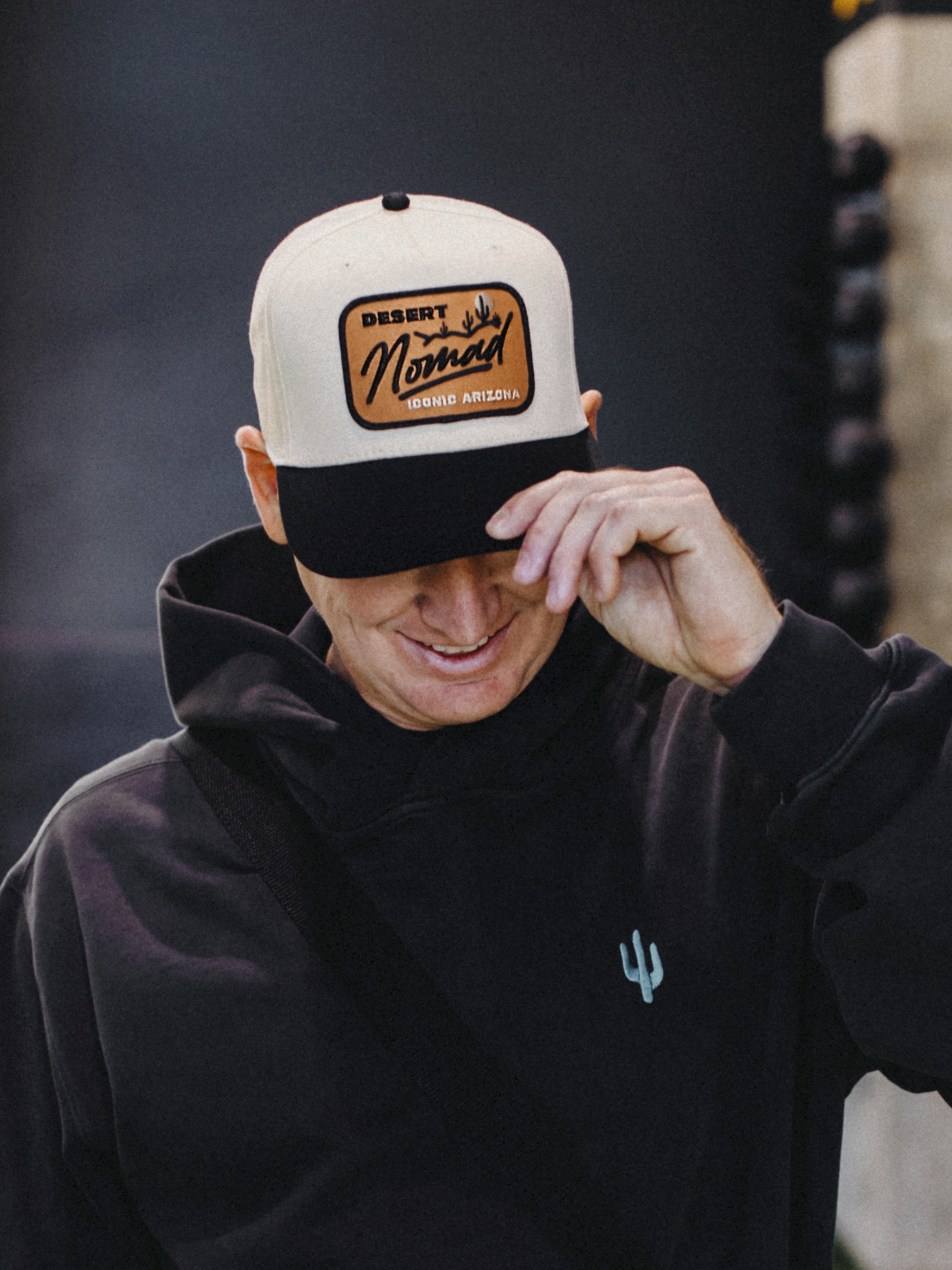 Desert Nomad Two Tone Hat – Iconic Arizona display picture 2